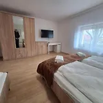 Rodzinny * Strzegom