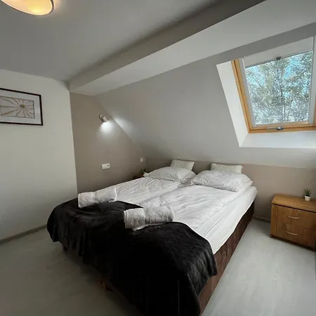 Rodzinny * 스트셰곰